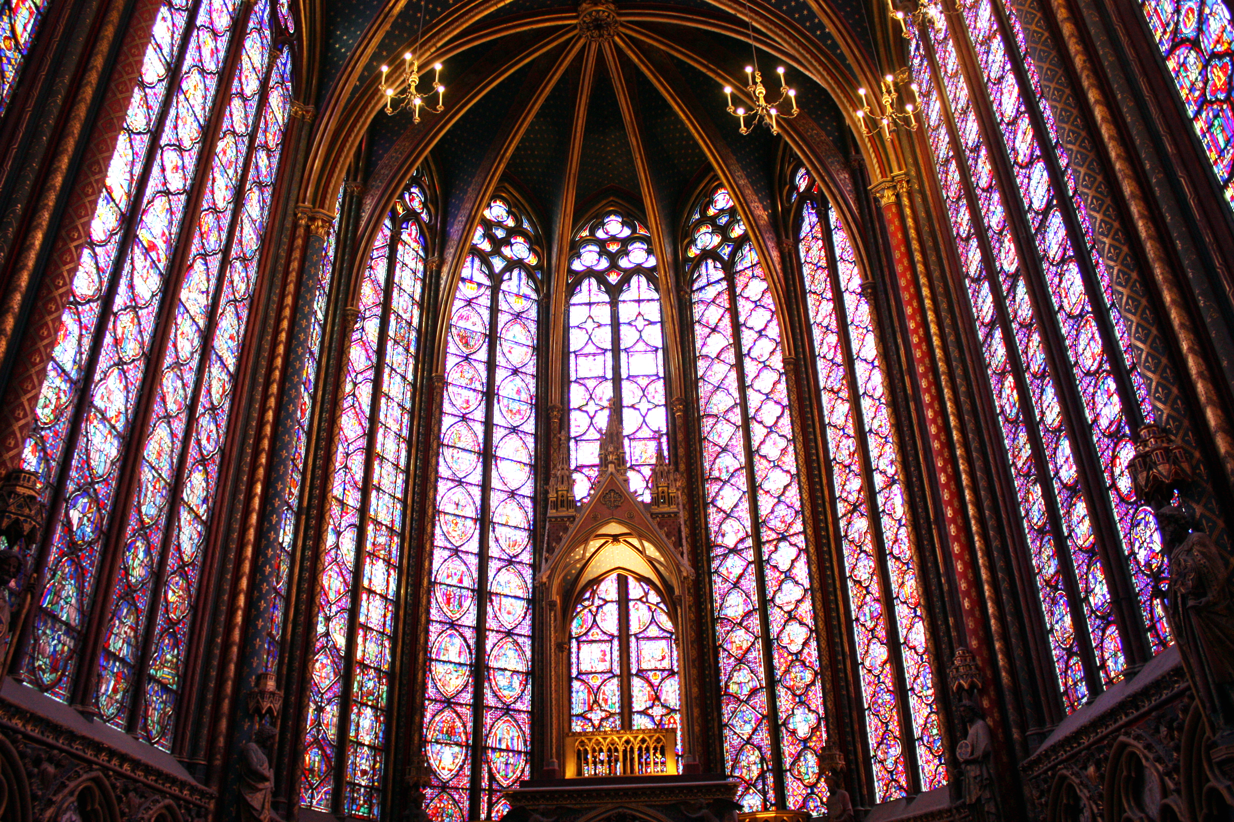 [:de]Im Licht der Sainte Chapelle[:]